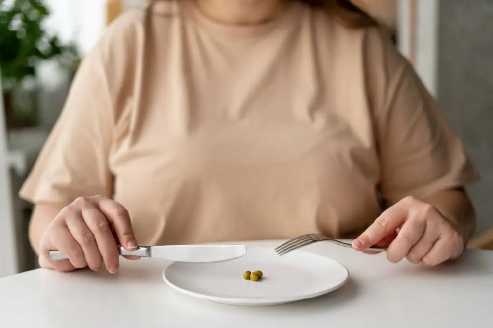 person-with-eating-disorder-trying-eat-healthy